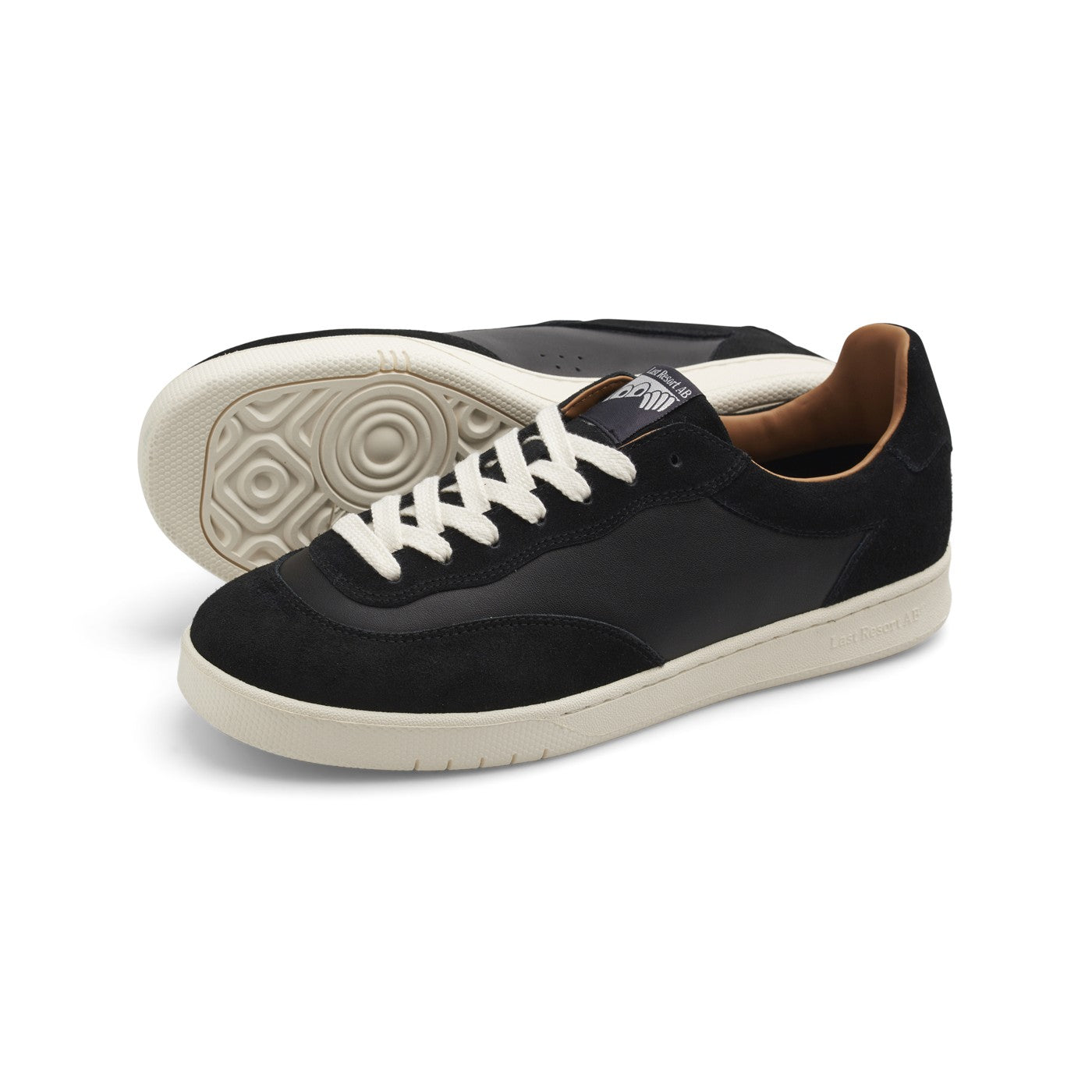 CM001 Suede / Leather Lo - Black / White