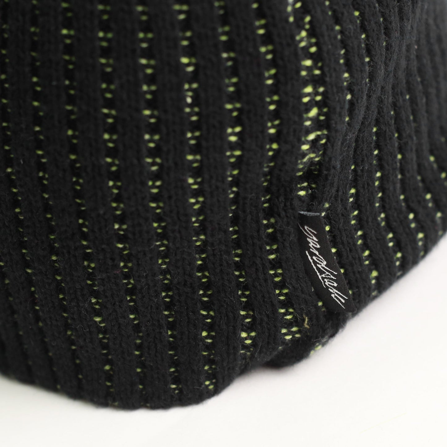Venom Beanie - Black