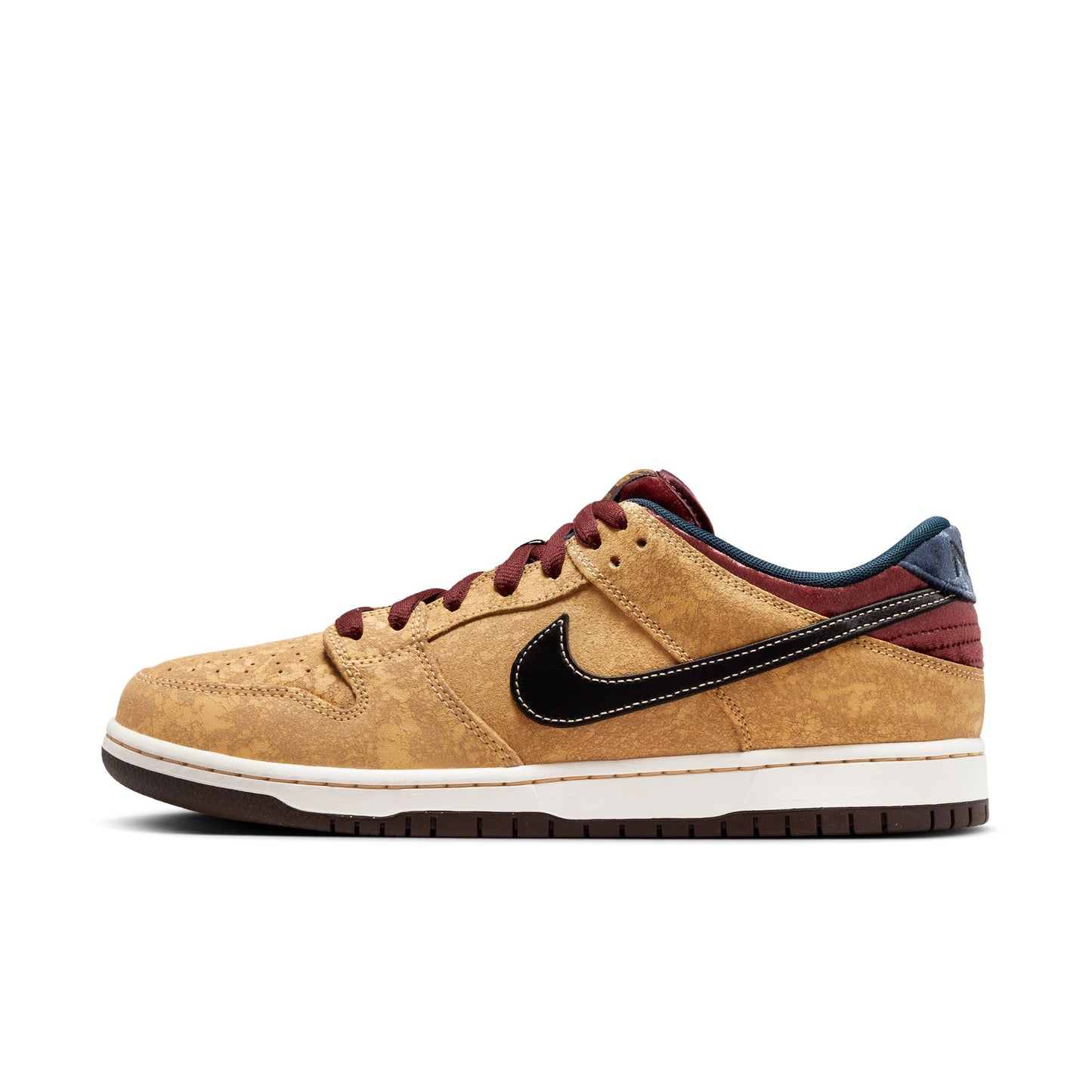 Dunk Low Pro City of Cinema - Celestial Gold / Black-Dark Team Red