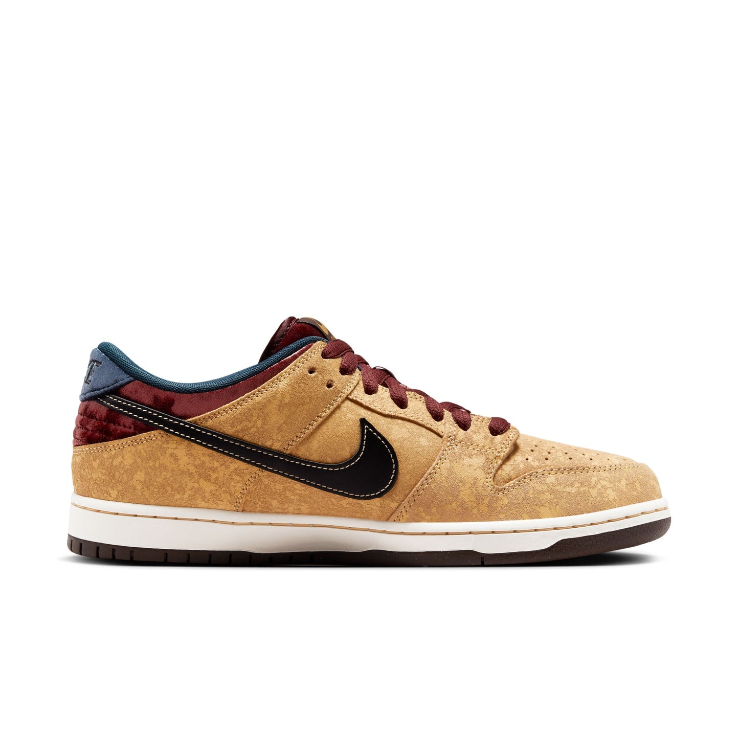Dunk Low Pro City of Cinema - Celestial Gold / Black-Dark Team Red