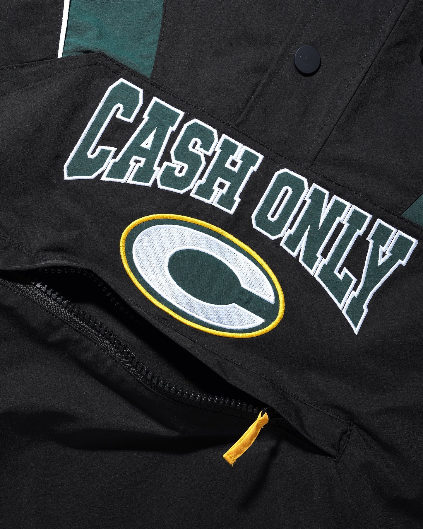 League Anorak Jacket - Black