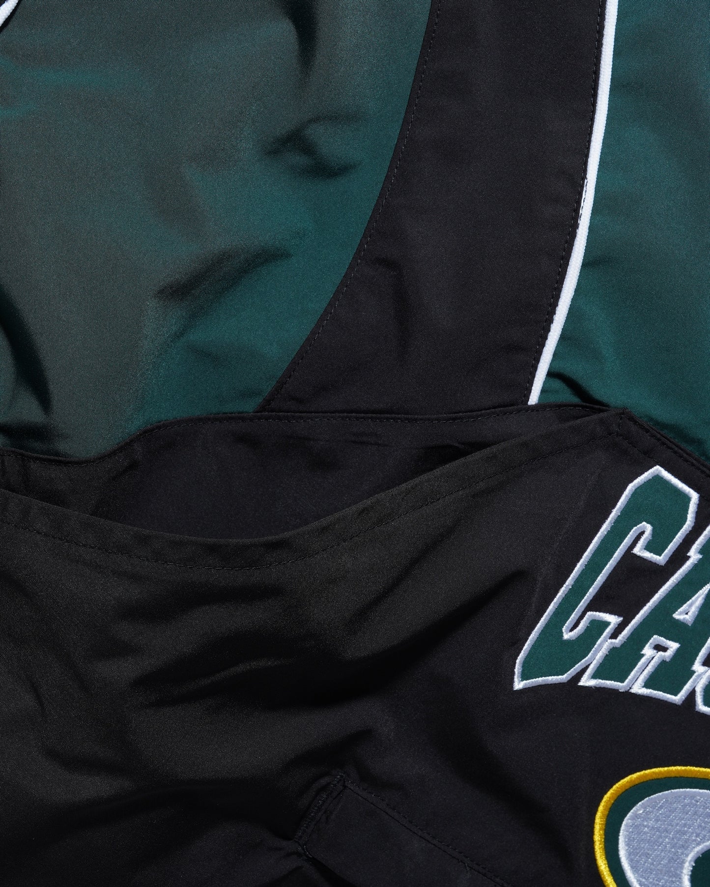 League Anorak Jacket - Black
