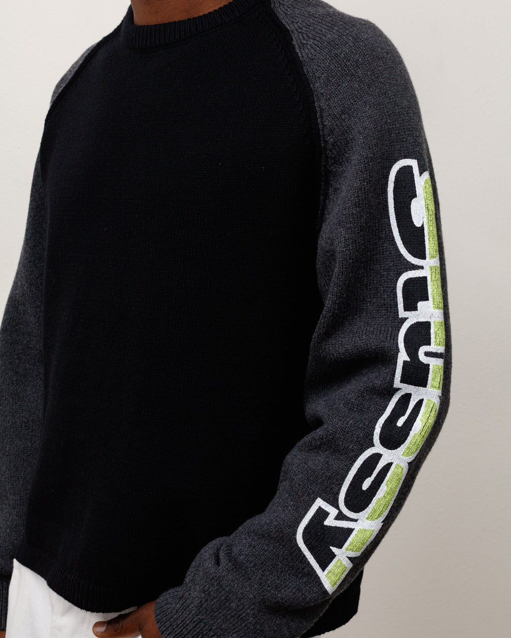Two Tone Raglan Sweater - Black