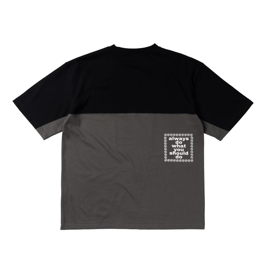 Waza Panelled Tee - Grey / Black