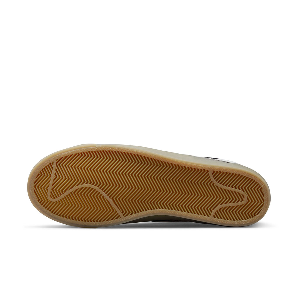 Blazer Low Pro GT - Black / Gum