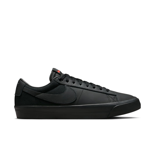 Blazer Low Pro GT ISO - Black / Black / Black