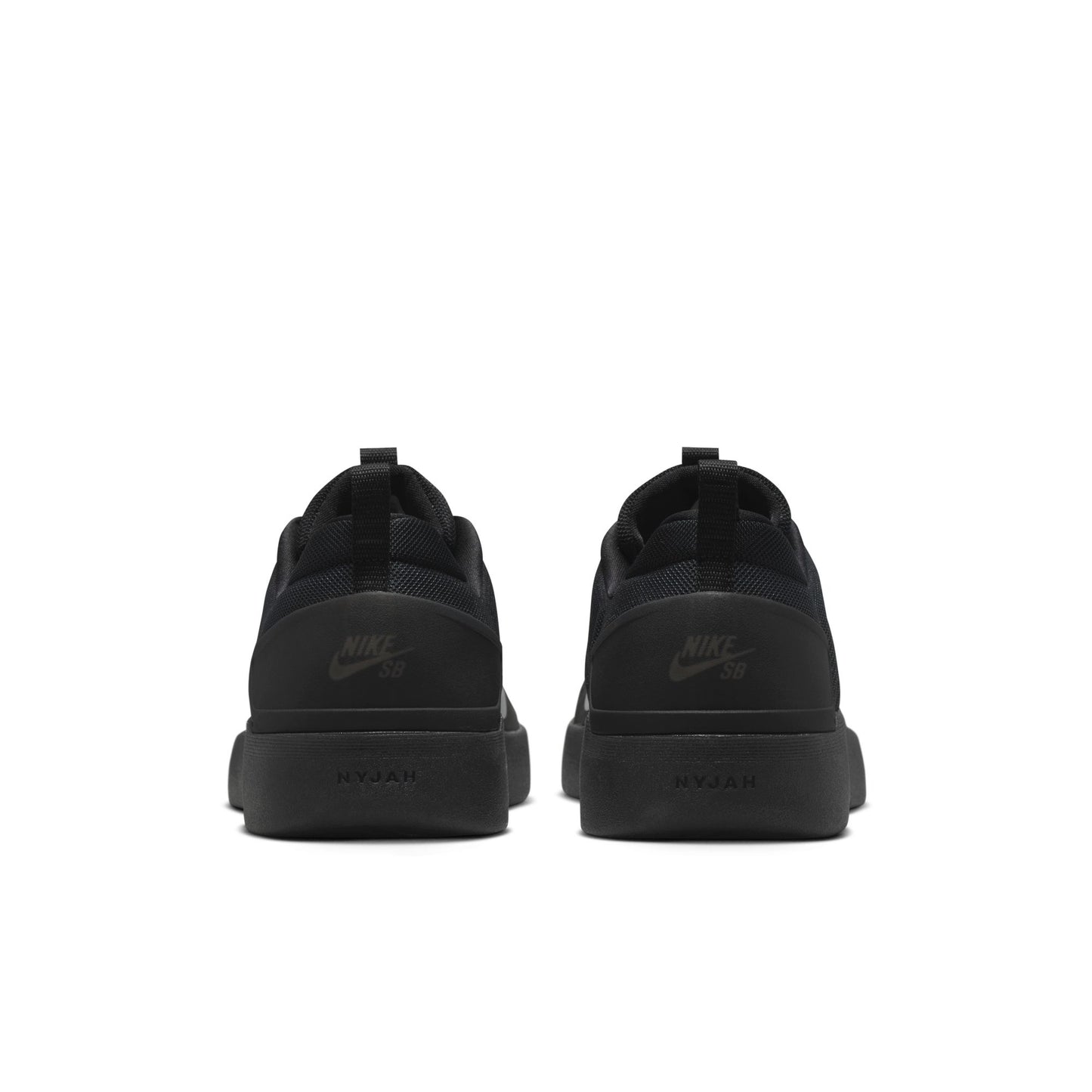 Zoom Nyjah 4 - Preto / Preto / Branco