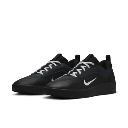 Zoom Nyjah 4 - Preto / Preto / Branco