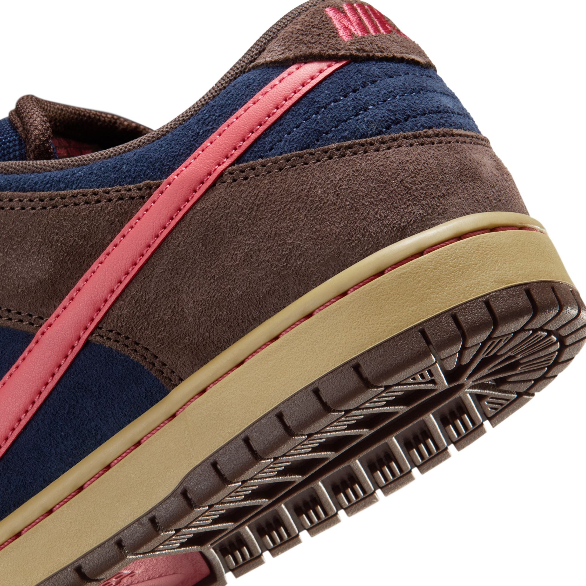 Dunk Low Pro - Baroque Brown / Adobe - Midnight Navy