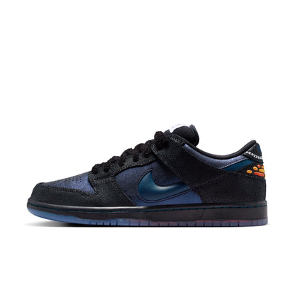 Nike SB x Bluetile Dunk Low Pro QS