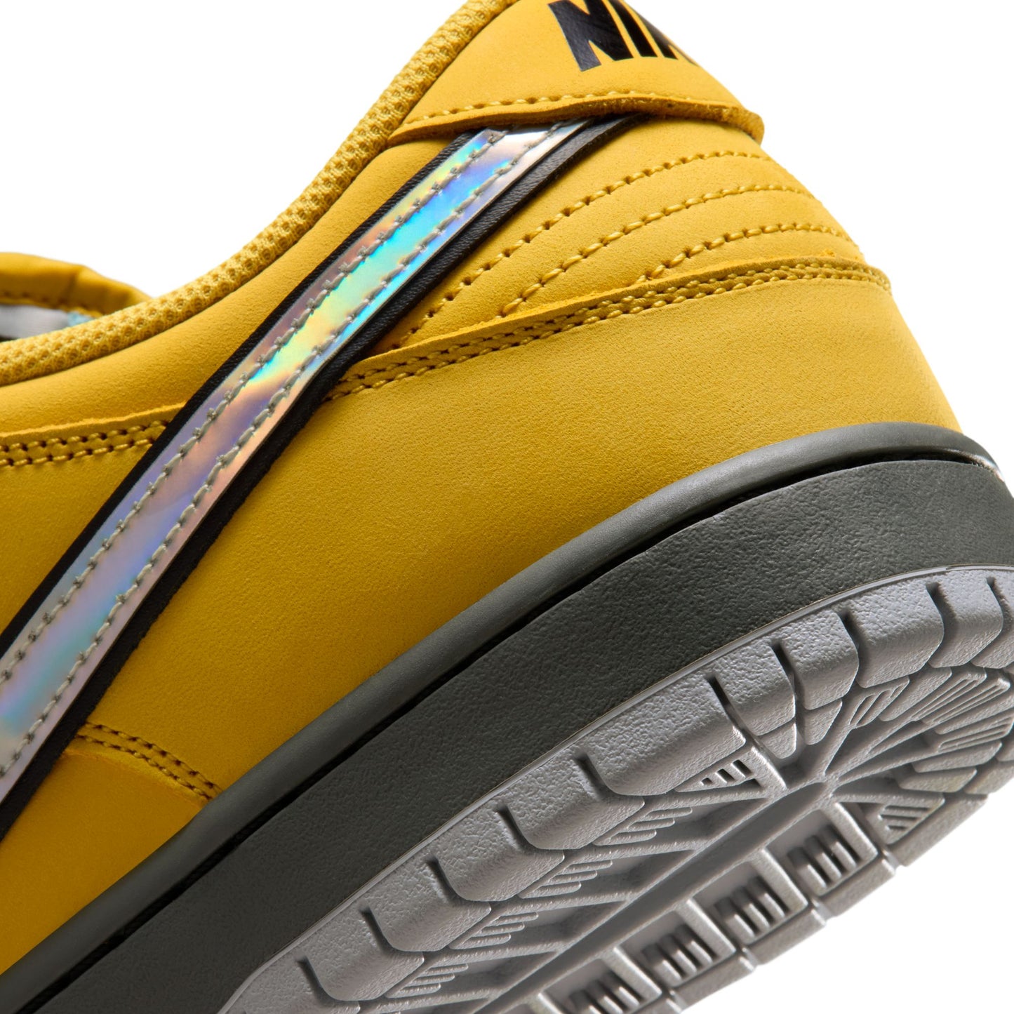 Dunk Low Pro "Muni Fast Pass" - Laranja Segurança / Cinzento Lobo / Castanho
