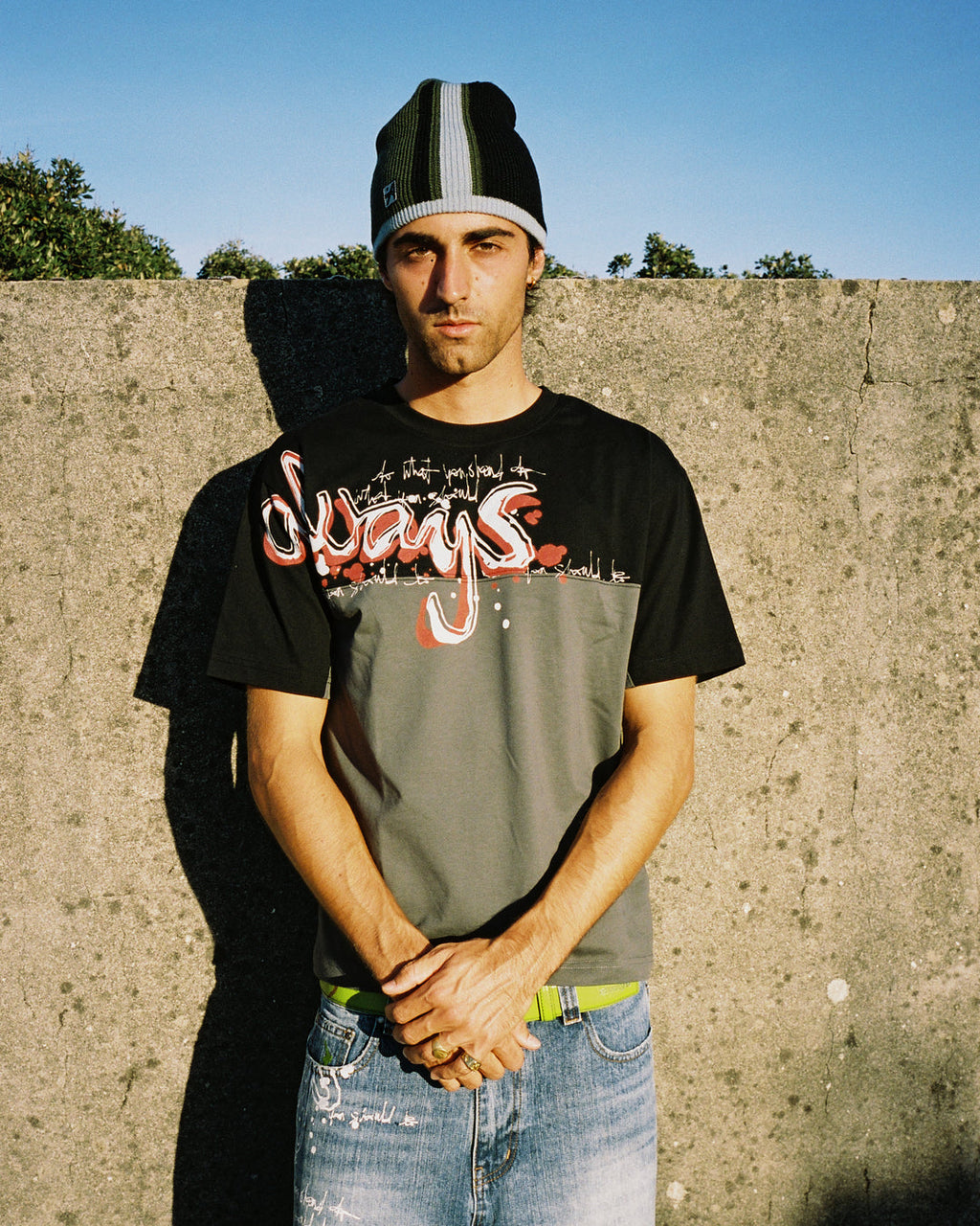 Waza Panelled Tee - Grey / Black