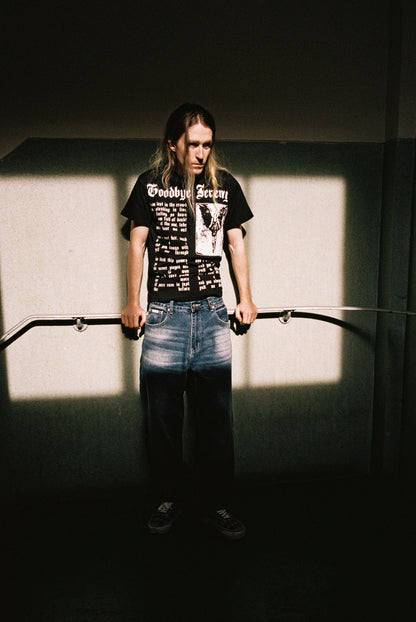 T-shirt Adios - Preto