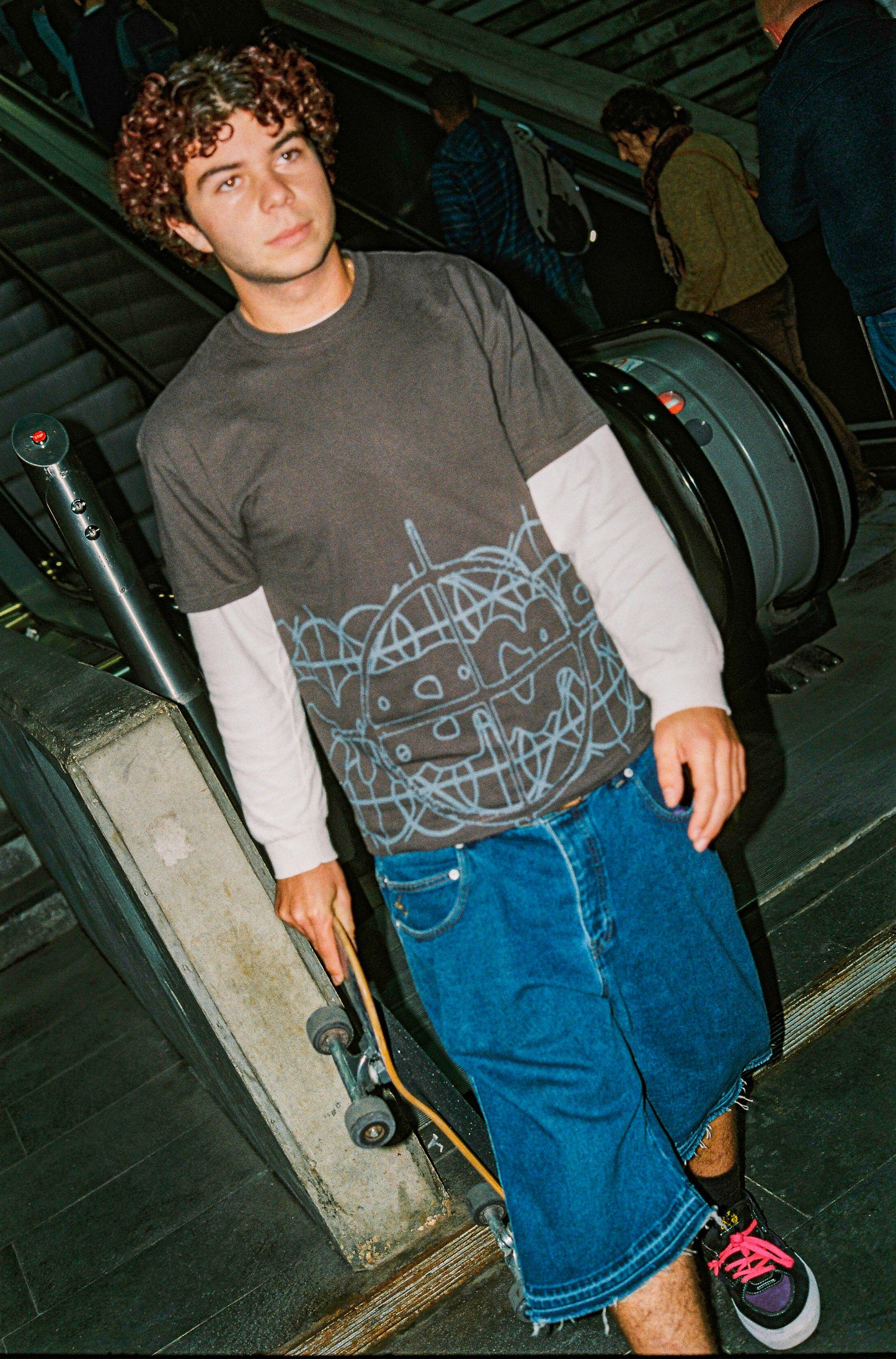 74R637 Tee - Charcoal
