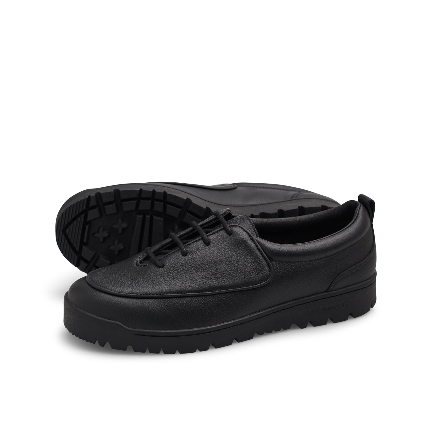 GM001 Leather - Black