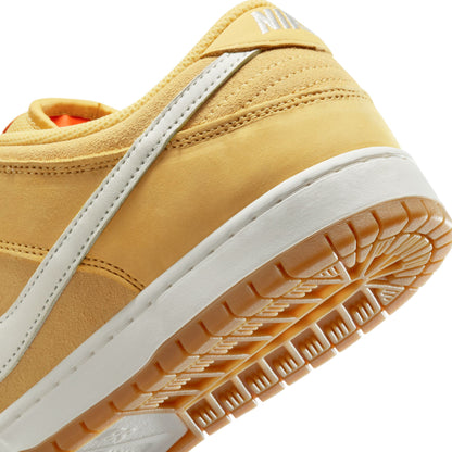 Dunk Low Pro ISO - Saturn Gold / Sail