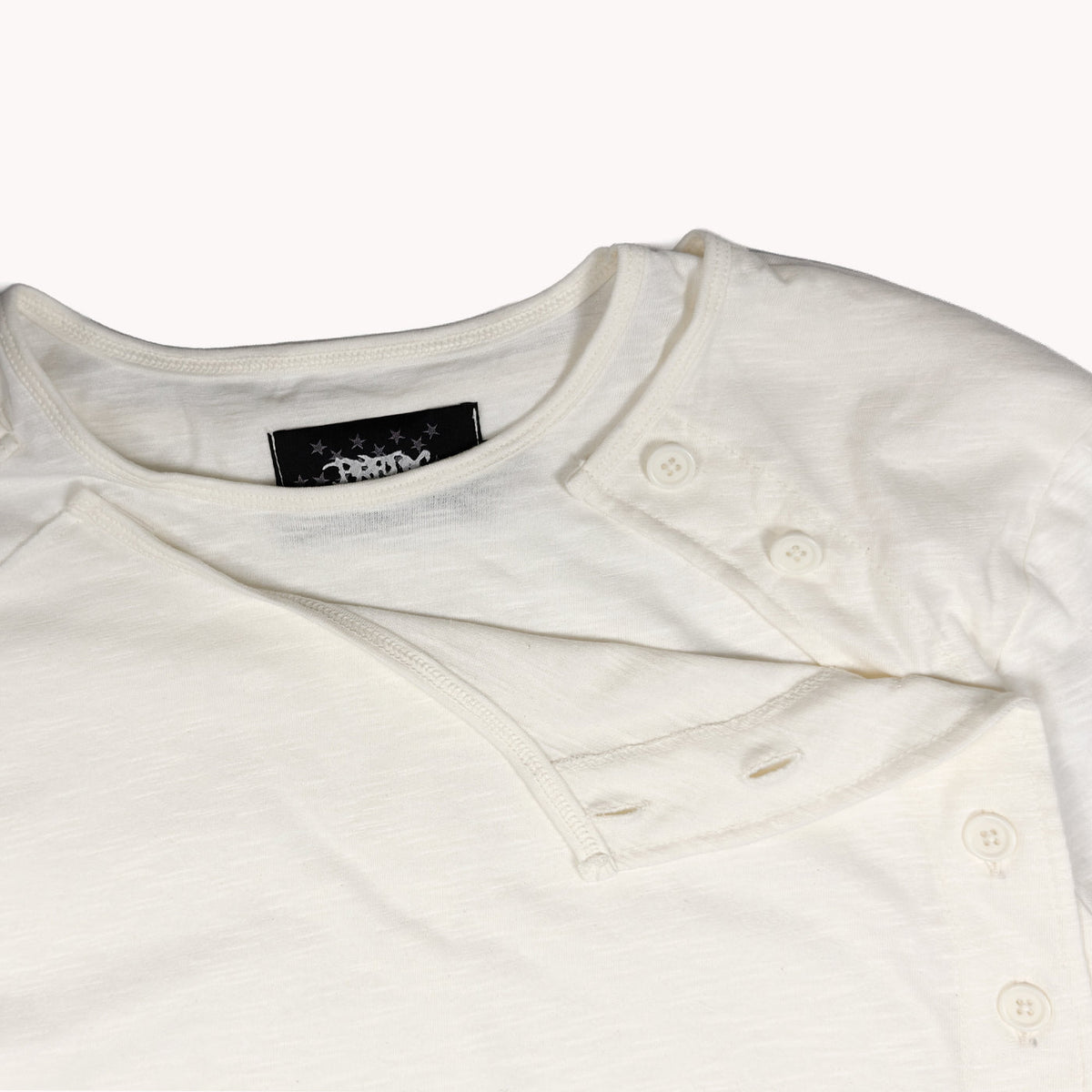 Henley “Skin” Off-White LS
