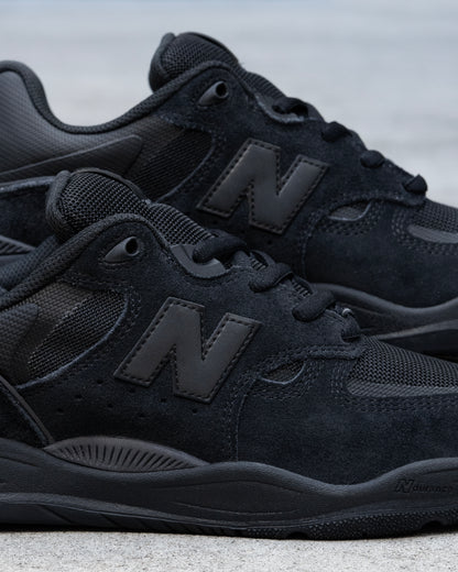 Numeric Tiago Lemos 1010 - Triple Black
