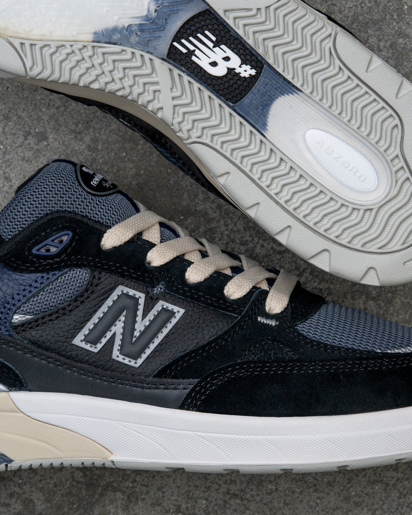 Numeric Andrew Reynolds 933 - Black / Eclipse