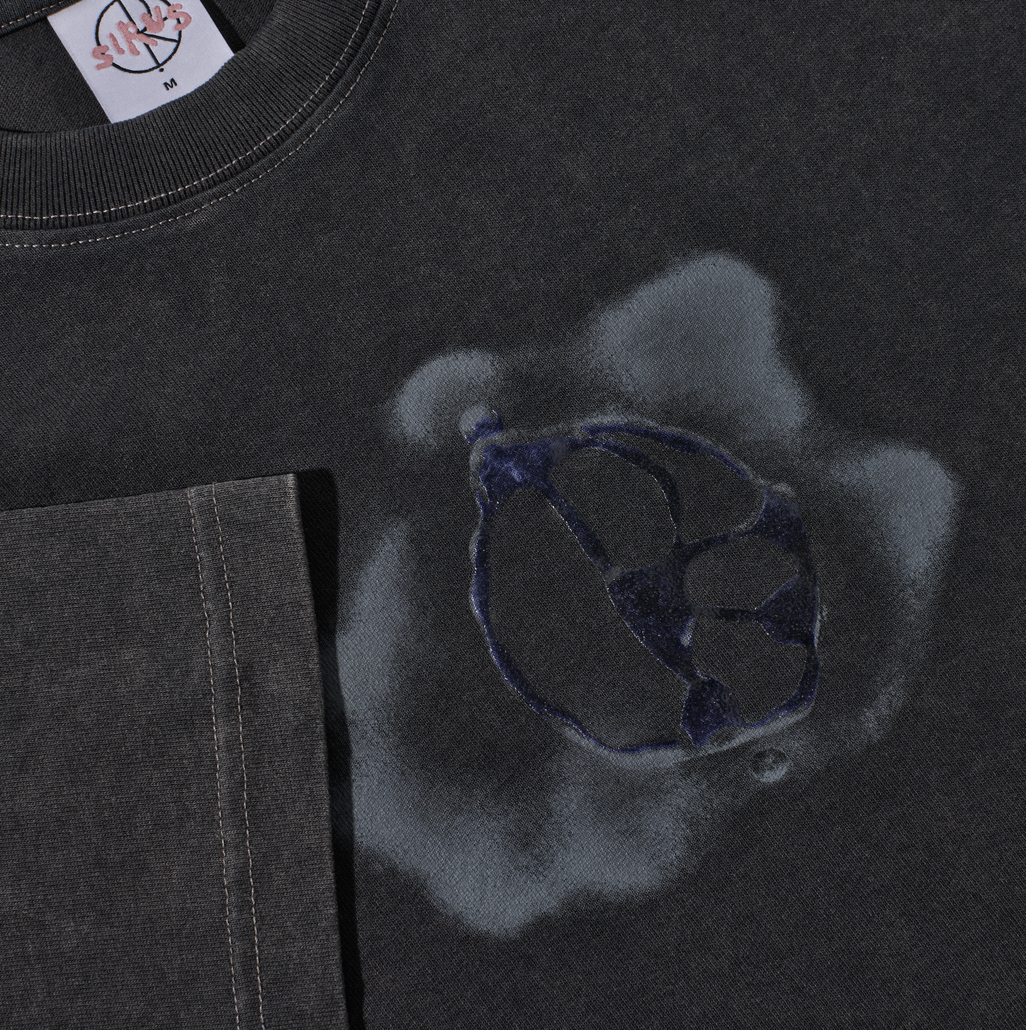 Metal Logo Tee - Silver Black