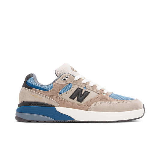 Numeric Andrew Reynolds 933 - Mushroom / Still Water