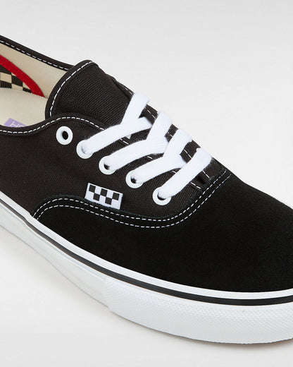 Skate Authentic - Black / White