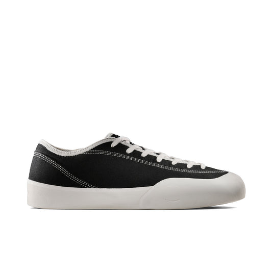 1.30PM - Black / White