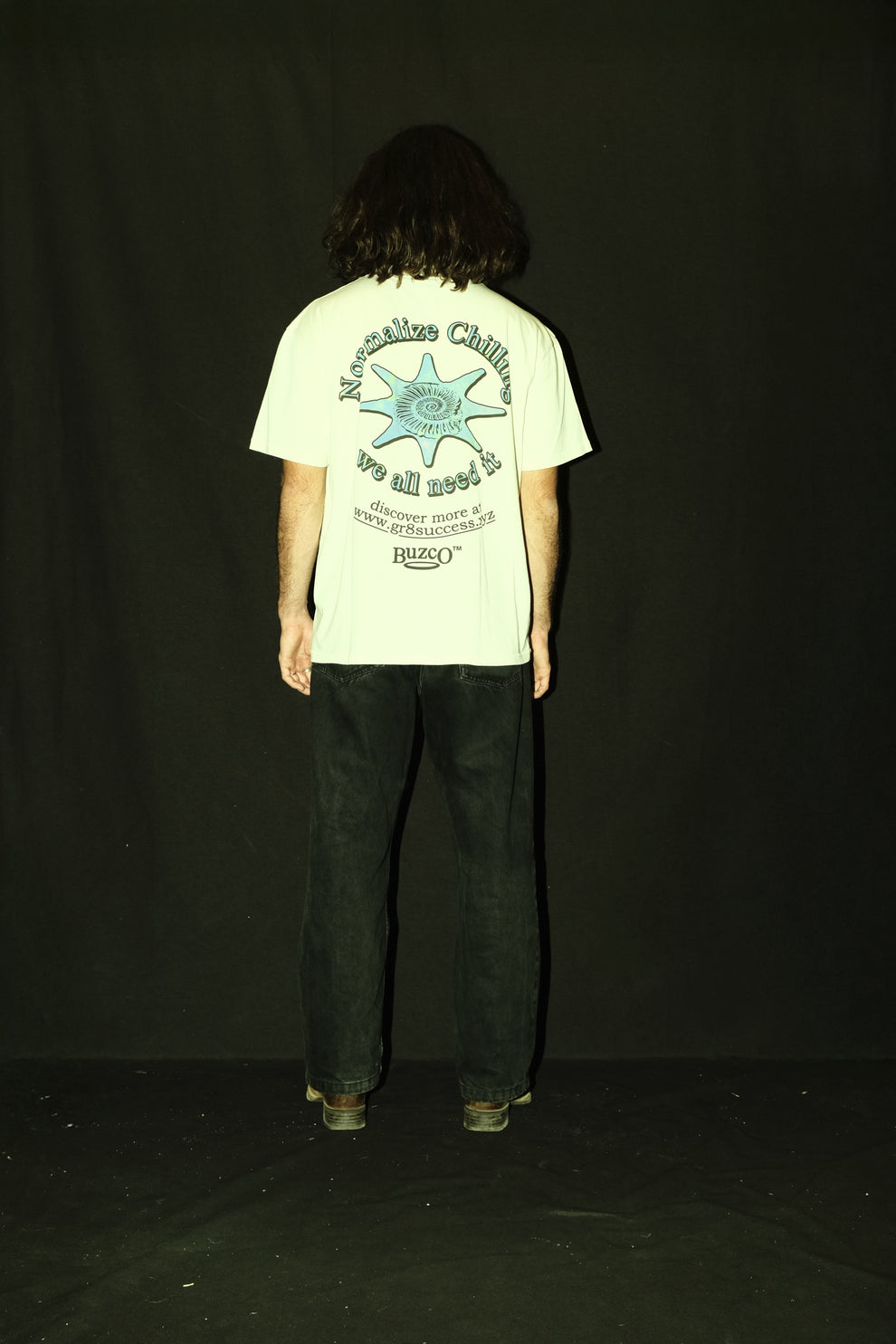 Normalize Chilling Tee - White