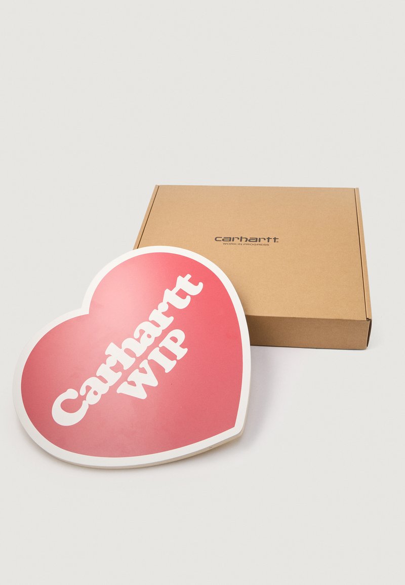 Heart Folding Coffee Seat - Red