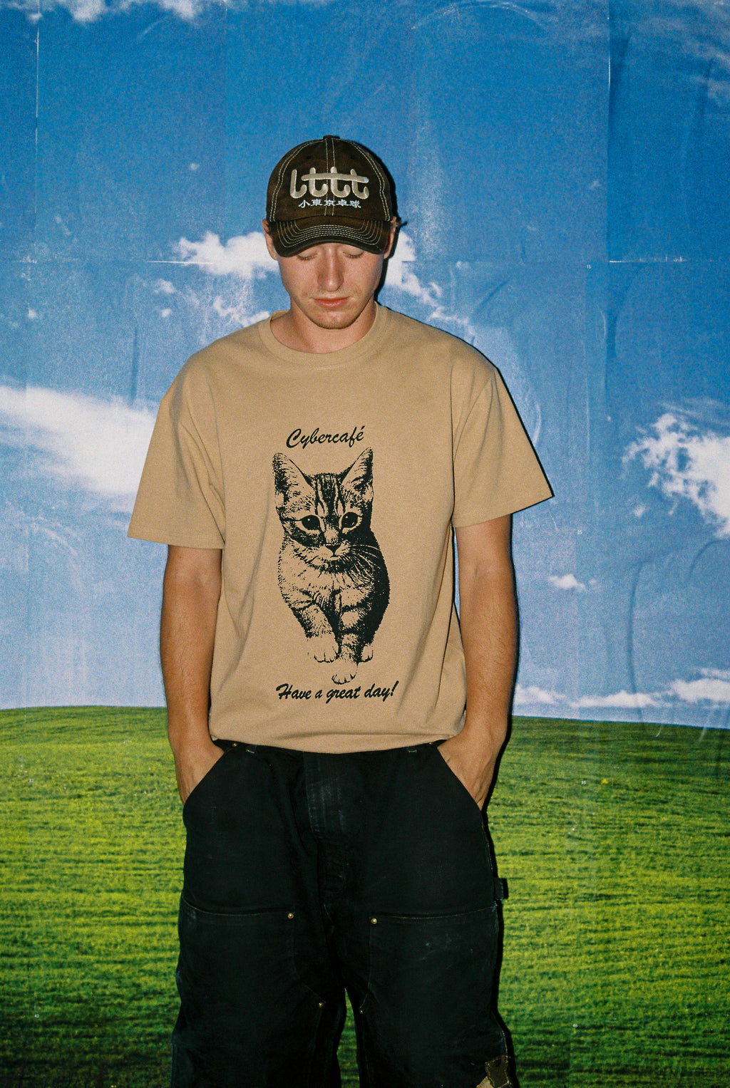 Kitty Tee - Sand