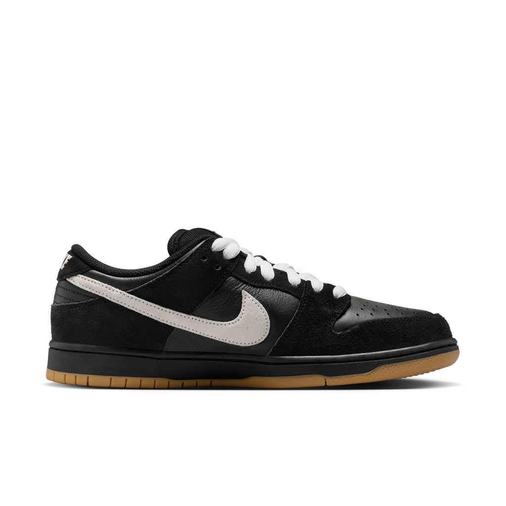 Dunk Low Pro - Black / White