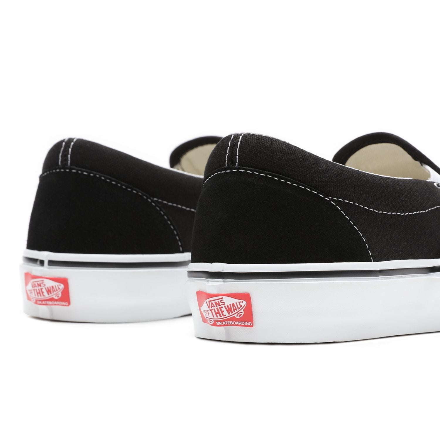 Skate Slip-On - Black / White