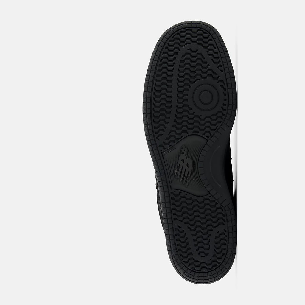 Numeric 480 - Black / Black