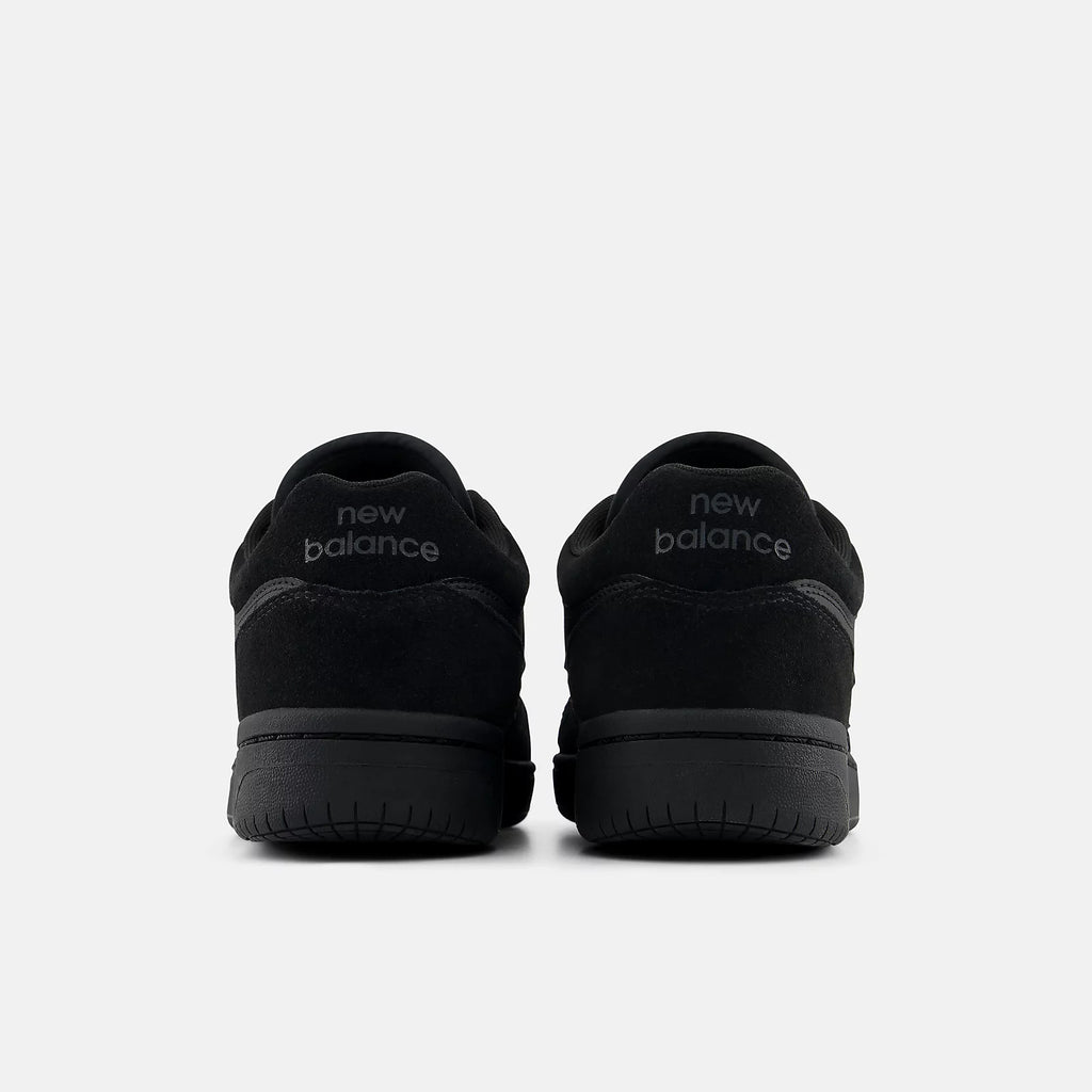 Numeric 480 - Black / Black