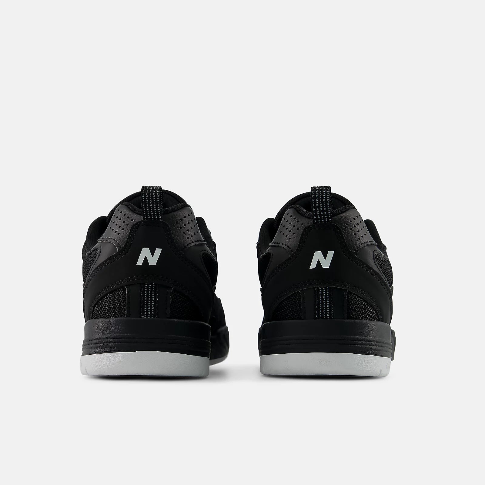 Numeric Tiago Lemos 808 - Black / White