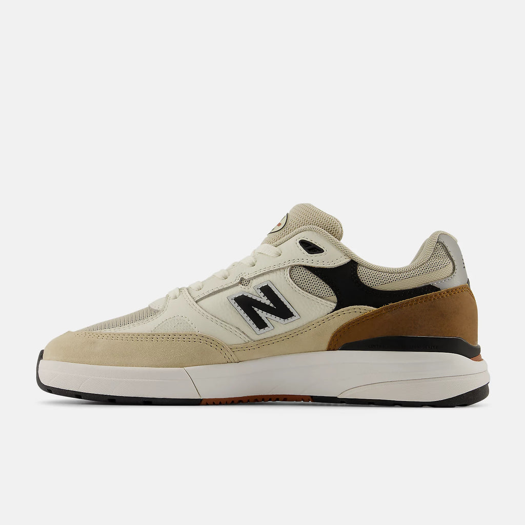 Numeric Andrew Reynolds 933 - Quicksand / Sea Salt